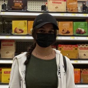 Meet your Posher, Fizzy